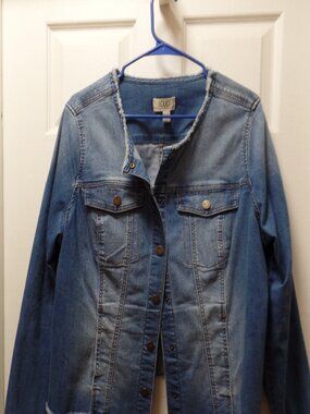 EUC XL 18 20 LOGO by Lori Goldstein Mid Tone Blue Denim Jacket w Frayed Edges
